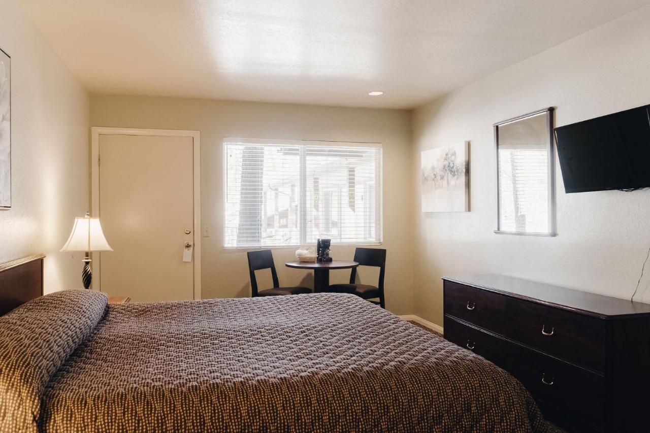 Hotel Vintage Lakeside 3*